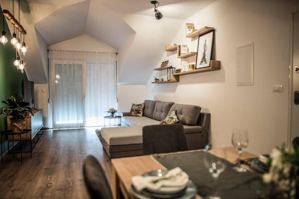 Ferienwohnung Soul House Omiš Exterior foto